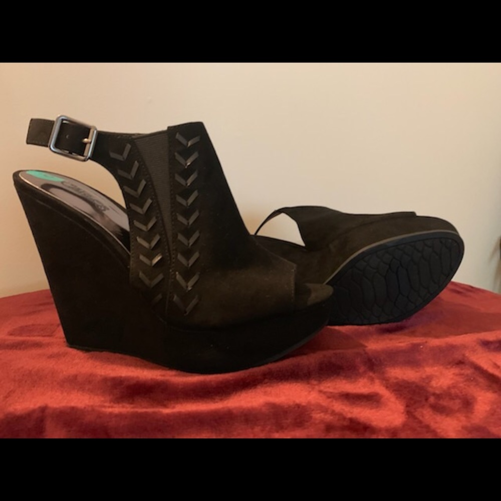 Carlos Santana wedges!!